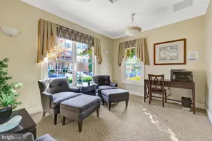 12845 Fair Briar Ln, Fairfax, VA 22033 - Photo 33