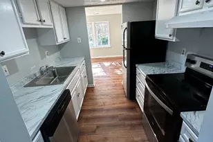 8305 Pondside Terrace, Alexandria, VA 22309 - Photo 7