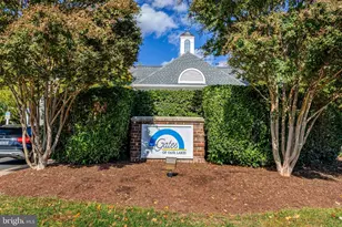 12855 Fair Briar Ln, Fairfax, VA 22033 - Photo 35