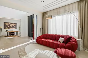 9408 Old Courthouse Rd, Vienna, VA 22182 - Photo 13