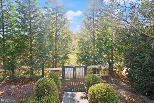 4211 Downing St, Annandale, VA 22003 - Photo 87