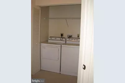 2655 Prosperity Avenue #240, Fairfax, VA 22031 - Photo 7