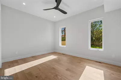 8023 Lewinsville Road, McLean, VA 22102 - Photo 25