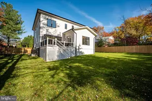 8023 Lewinsville Rd, McLean, VA 22102 - Photo 65