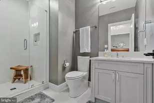 1700 Brookside Ln, Vienna, VA 22182 - Photo 19