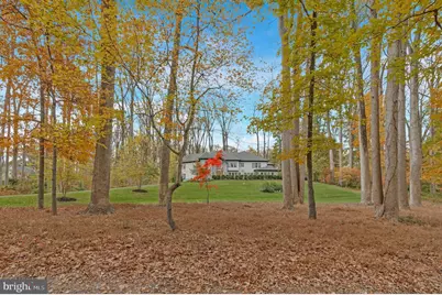 1700 Brookside Lane, Vienna, VA 22182 - Photo 5