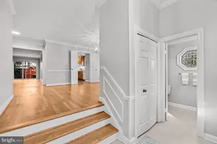 6260 Chaucer Ln, Alexandria, VA 22304 - Photo 7