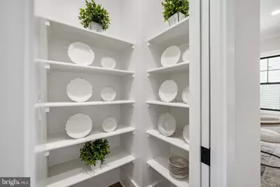 8650 McHenry Street, Vienna, VA 22180 - Photo 29