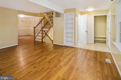 1120 Stevenson Court, Herndon, VA 20170 - Photo 9