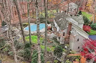 6809 Spout Ln, Fairfax Station, VA 22039 - Photo 3