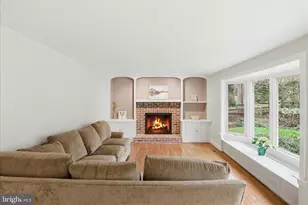 6809 Spout Ln, Fairfax Station, VA 22039 - Photo 17