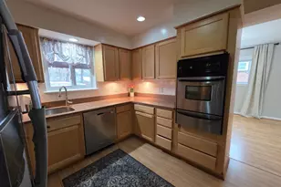 8140 Drayton Ln, Springfield, VA 22151 - Photo 33