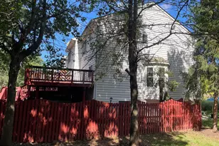 3996 Royal Lytham Dr, Fairfax, VA 22033 - Photo 5