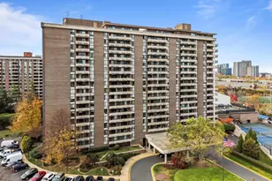 1800 Old Meadow Rd, McLean, VA 22102 - Photo 1