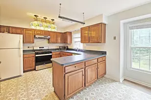 3957 Hancock Forest Trail, Annandale, VA 22003 - Photo 7