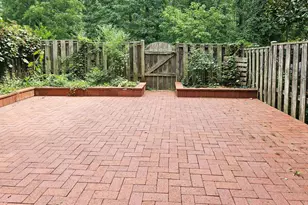 3957 Hancock Forest Trail, Annandale, VA 22003 - Photo 23