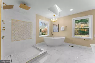 10333 Hickory Forest Dr, Oakton, VA 22124 - Photo 23