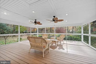 915 Welham Green Road, Great Falls, VA 22066 - Photo 19