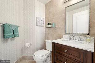 8220 Crestwood Heights Dr, McLean, VA 22102 - Photo 7