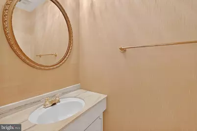 7416 Hallcrest, McLean, VA 22102 - Photo 7