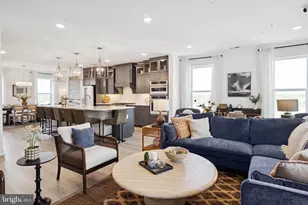 14922 Deco Cir, Chantilly, VA 20151 - Photo 5