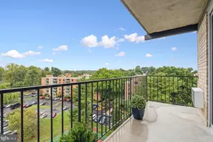 3245 Rio Dr, Falls Church, VA 22041 - Photo 5