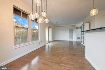 11770 Sunrise Valley Drive #321, Reston, VA 20191 - Photo 7