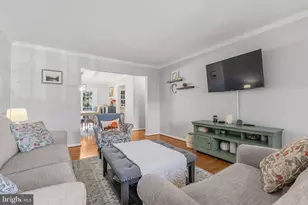 6057 Crown Royal Cir, Alexandria, VA 22310 - Photo 11