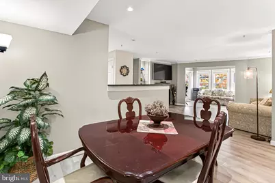 12213 Fairfield House Drive #506B, Fairfax, VA 22033 - Photo 9