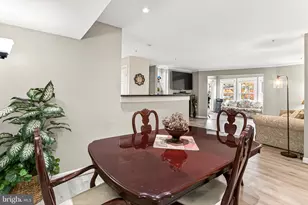 12213 Fairfield House Dr, Fairfax, VA 22033 - Photo 9