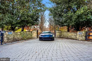 9324 Georgetown Pike, Great Falls, VA 22066 - Photo 45