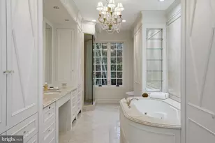 9324 Georgetown Pike, Great Falls, VA 22066 - Photo 35