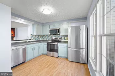 6917 Villa Del Rey Court, Springfield, VA 22150 - Photo 31