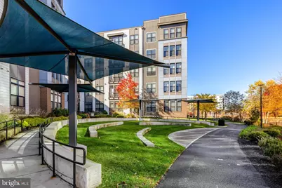 2334 Water Promenade Avenue #2H, Herndon, VA 20171 - Photo 23