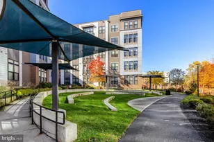 2334 Water Promenade Ave, Herndon, VA 20171 - Photo 23