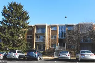 2909 Charing Cross Rd, Falls Church, VA 22042 - Photo 1