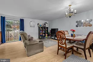 14434 Salisbury Plain Ct, Centreville, VA 20120 - Photo 11