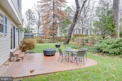 9109 Parliament Drive, Burke, VA 22015 - Photo 3