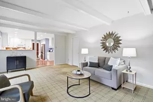 9109 Parliament Dr, Burke, VA 22015 - Photo 11