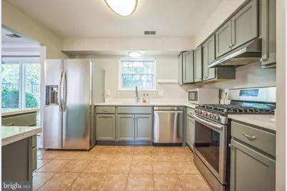 14801 Basingstoke Loop, Centreville, VA 20120 - Photo 13