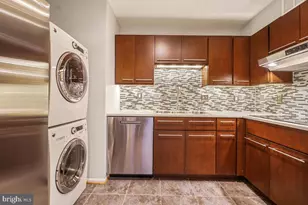 5902 Mt Eagle Dr, Alexandria, VA 22303 - Photo 17