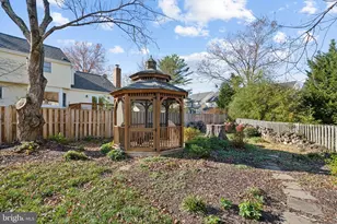 8802 Northern Spruce Ln, Alexandria, VA 22309 - Photo 41