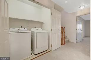 8030 Kidwell Town Ct, Vienna, VA 22182 - Photo 39