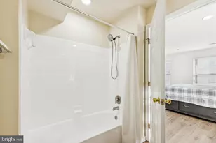 7503 Calderon Ct, Alexandria, VA 22306 - Photo 37