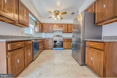 6260 Rathlin Drive, Springfield, VA 22152 - Photo 5