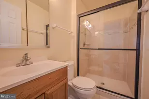 6260 Rathlin Dr, Springfield, VA 22152 - Photo 7