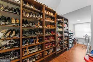 627 Walker Rd, Great Falls, VA 22066 - Photo 67