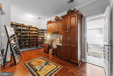 627 Walker Road, Great Falls, VA 22066 - Photo 19