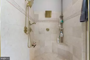 627 Walker Rd, Great Falls, VA 22066 - Photo 65