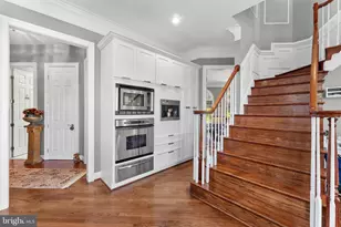 627 Walker Rd, Great Falls, VA 22066 - Photo 43